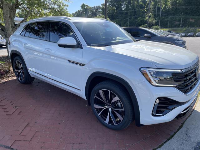 new 2025 Volkswagen Atlas Cross Sport car, priced at $53,062