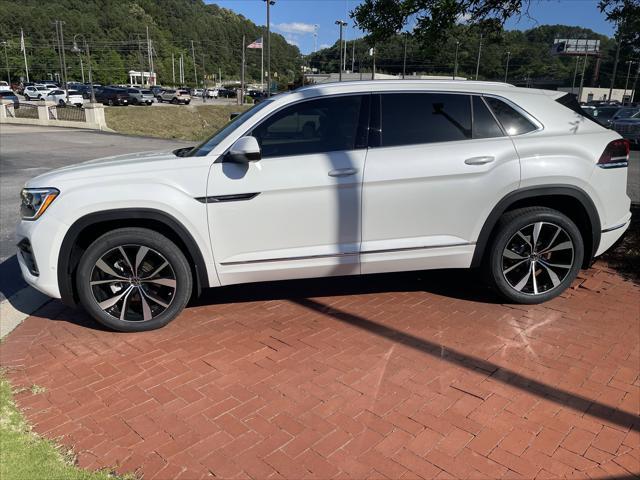 new 2025 Volkswagen Atlas Cross Sport car, priced at $53,062