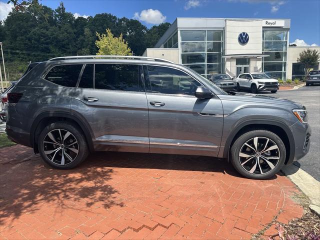 new 2024 Volkswagen Atlas car, priced at $51,380