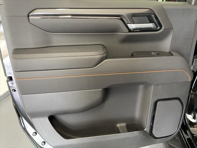 new 2025 GMC Sierra 1500 car, priced at $73,295