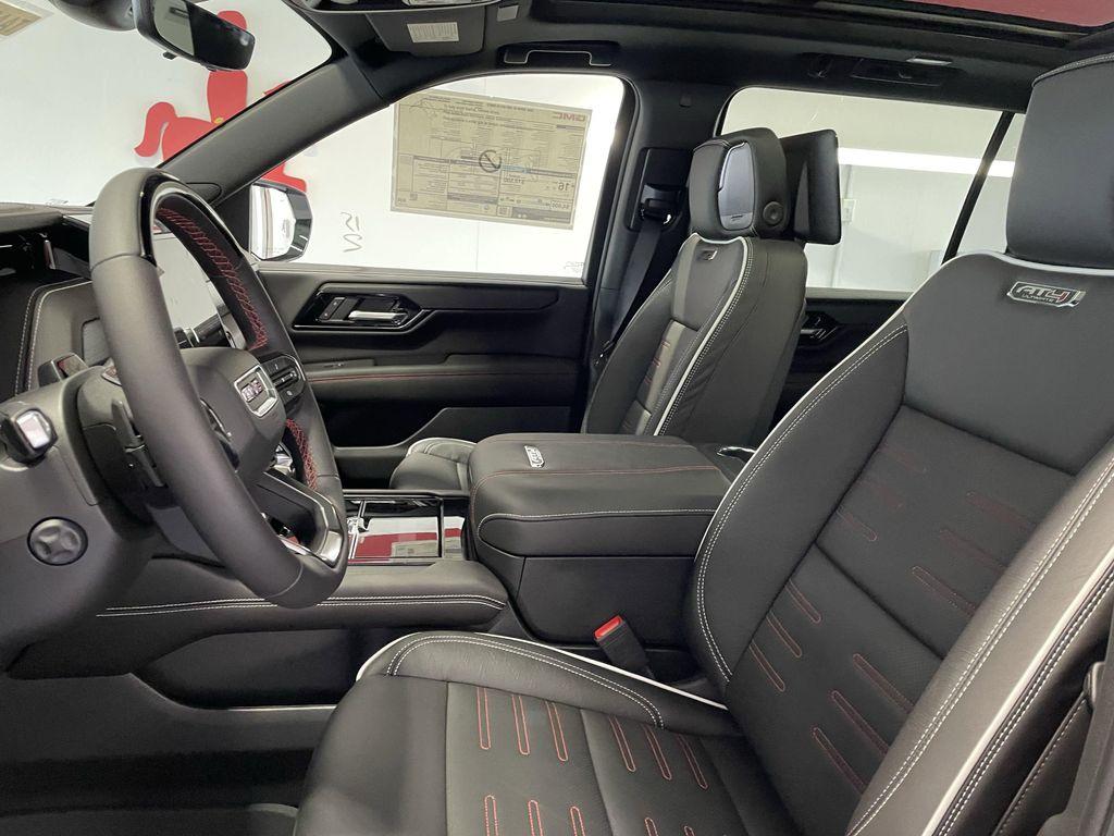 new 2025 GMC Yukon XL car, priced at $101,590