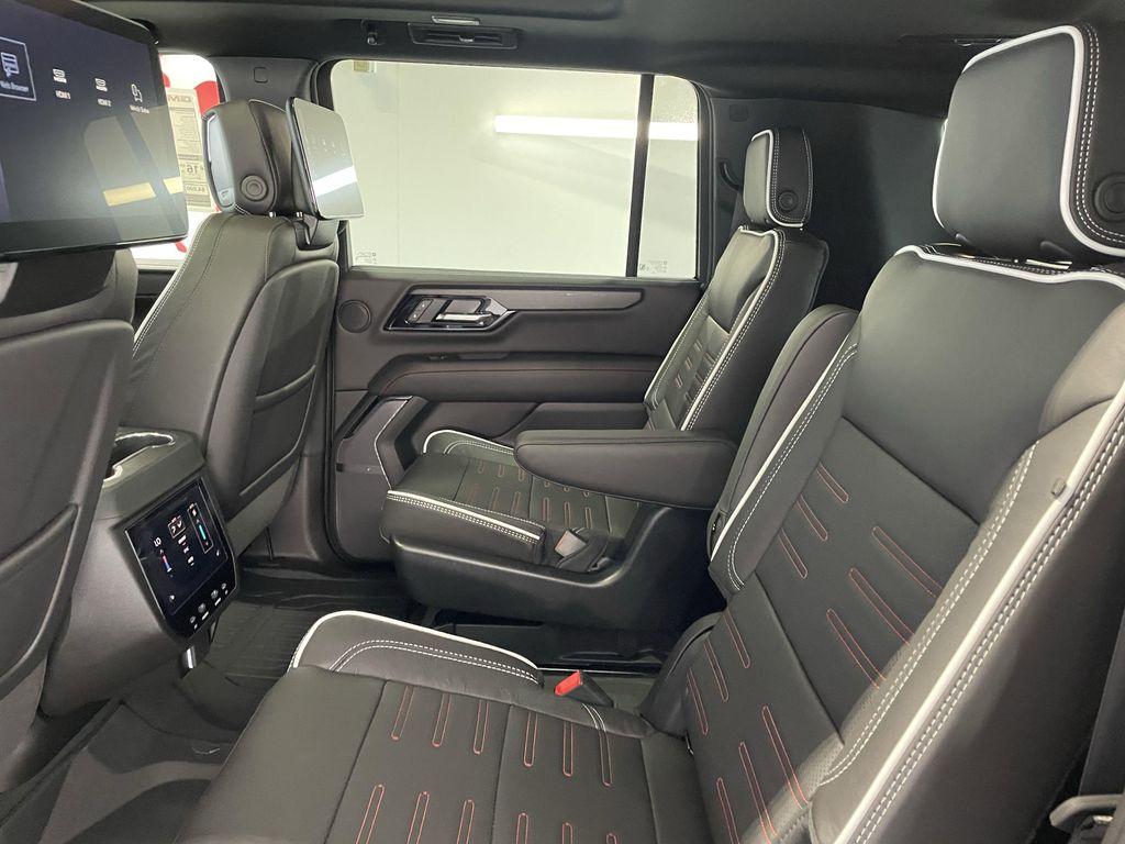 new 2025 GMC Yukon XL car, priced at $101,590
