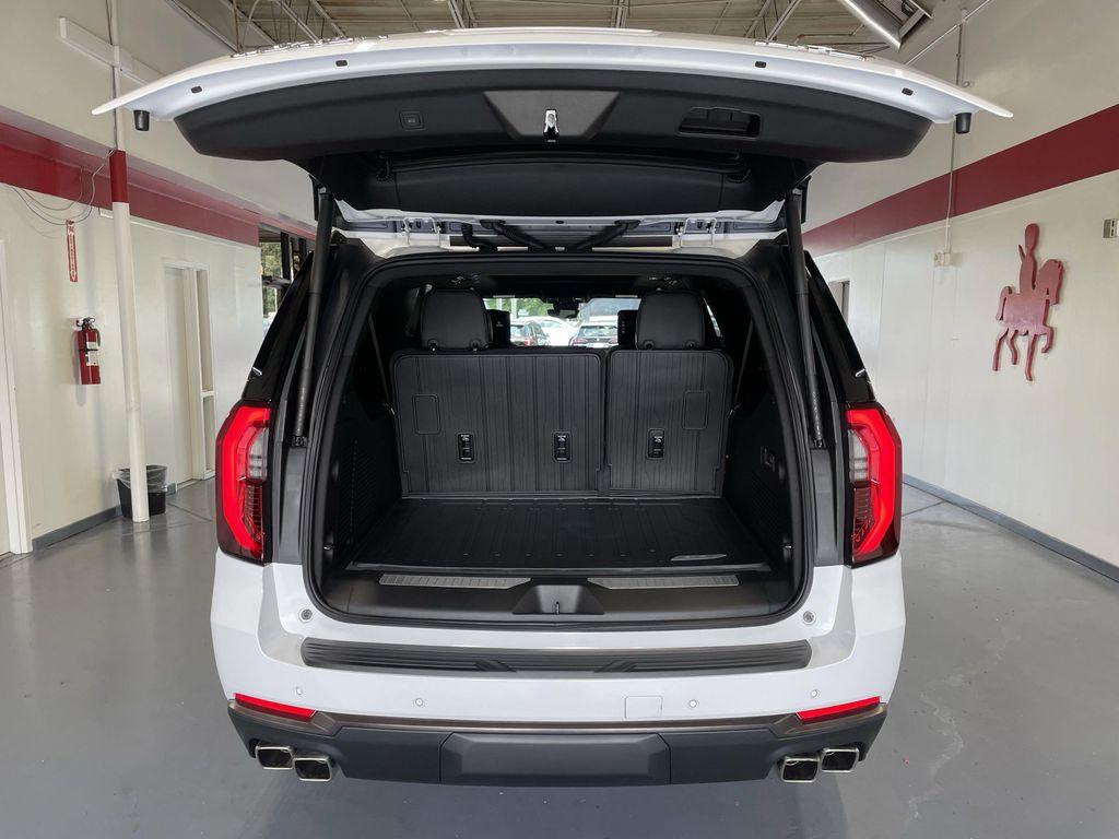 new 2025 GMC Yukon XL car, priced at $101,590