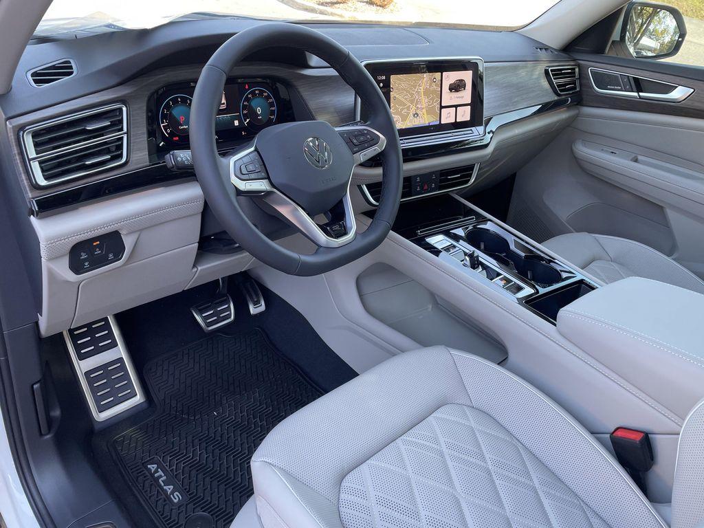 new 2026 Volkswagen Atlas car, priced at $53,429