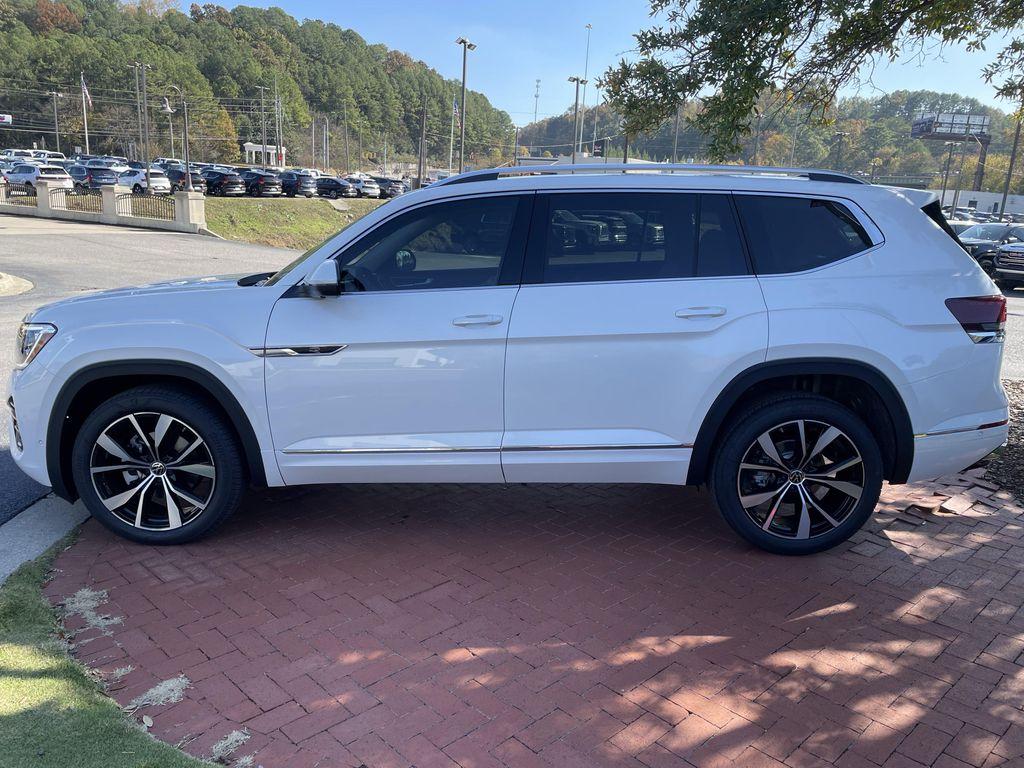 new 2026 Volkswagen Atlas car, priced at $53,429