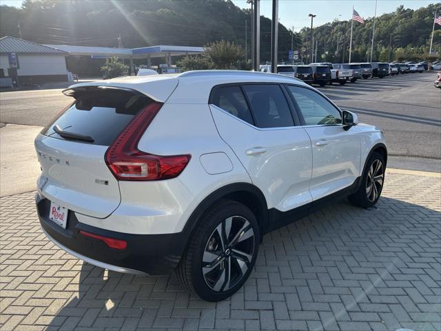 new 2024 Volvo XC40 car, priced at $46,567