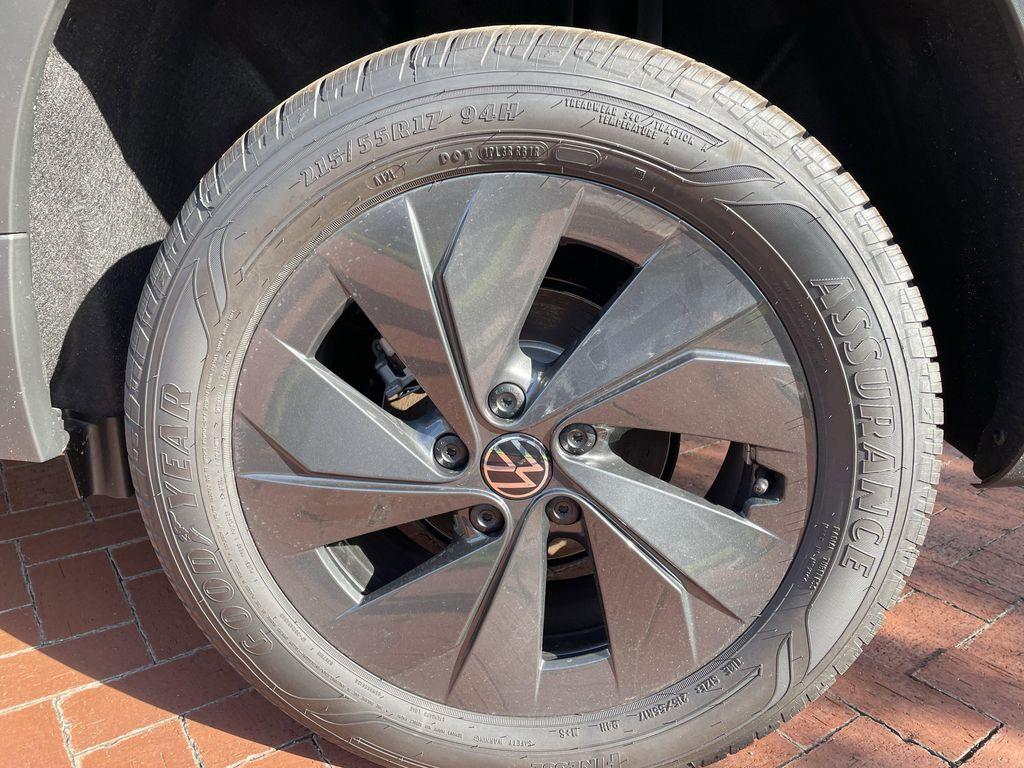 new 2025 Volkswagen Taos car, priced at $25,054