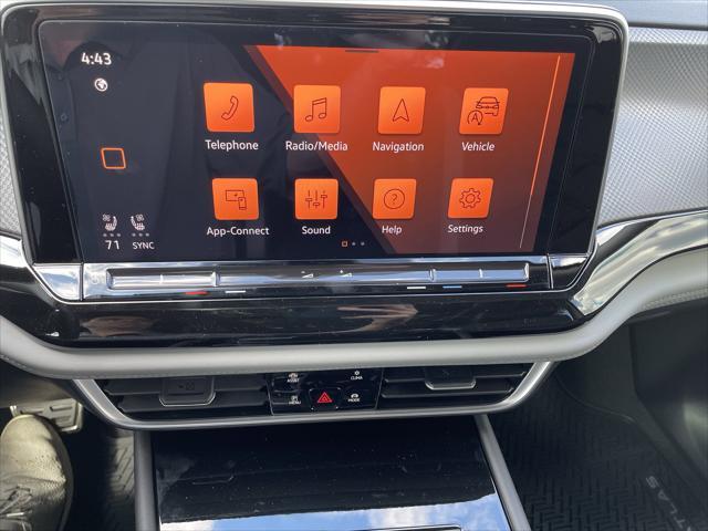 new 2025 Volkswagen Atlas car, priced at $46,904