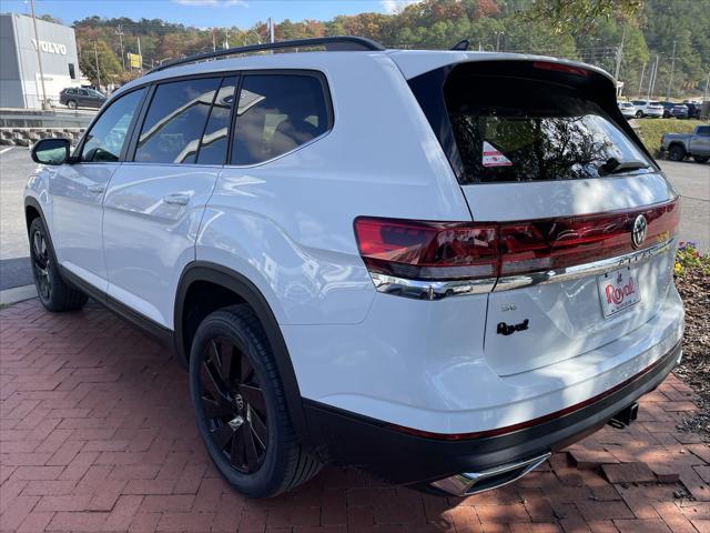 new 2025 Volkswagen Atlas car, priced at $42,825