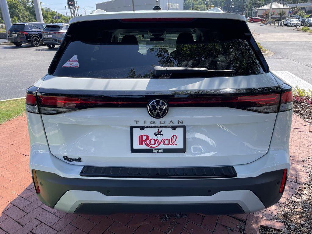 new 2025 Volkswagen Tiguan car, priced at $29,402