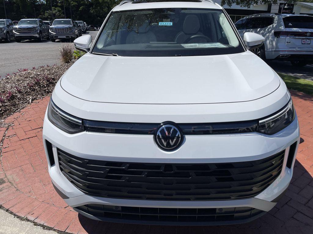 new 2025 Volkswagen Tiguan car, priced at $35,026