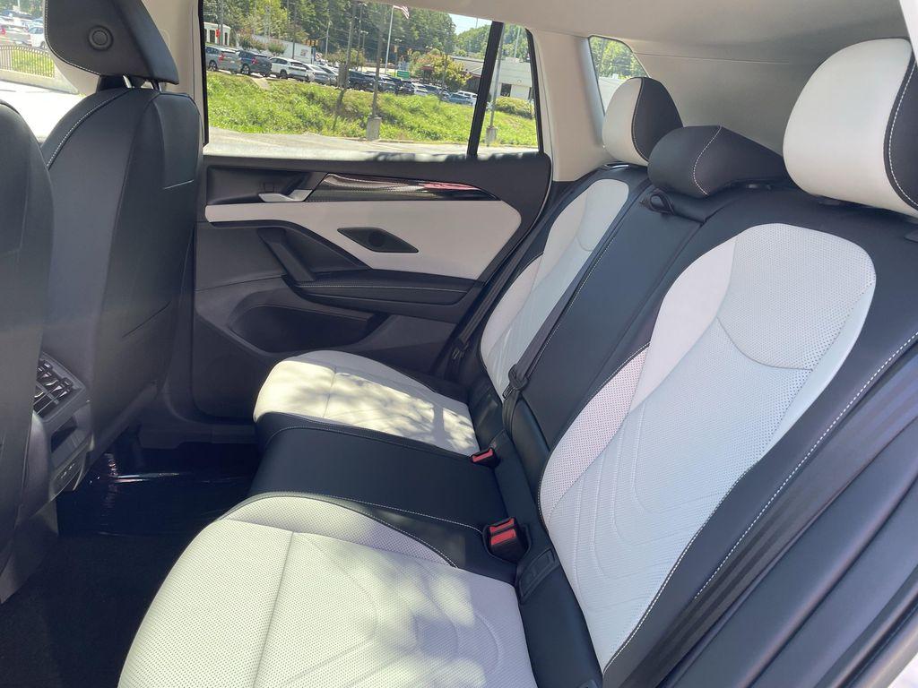 new 2025 Volkswagen Tiguan car, priced at $35,026