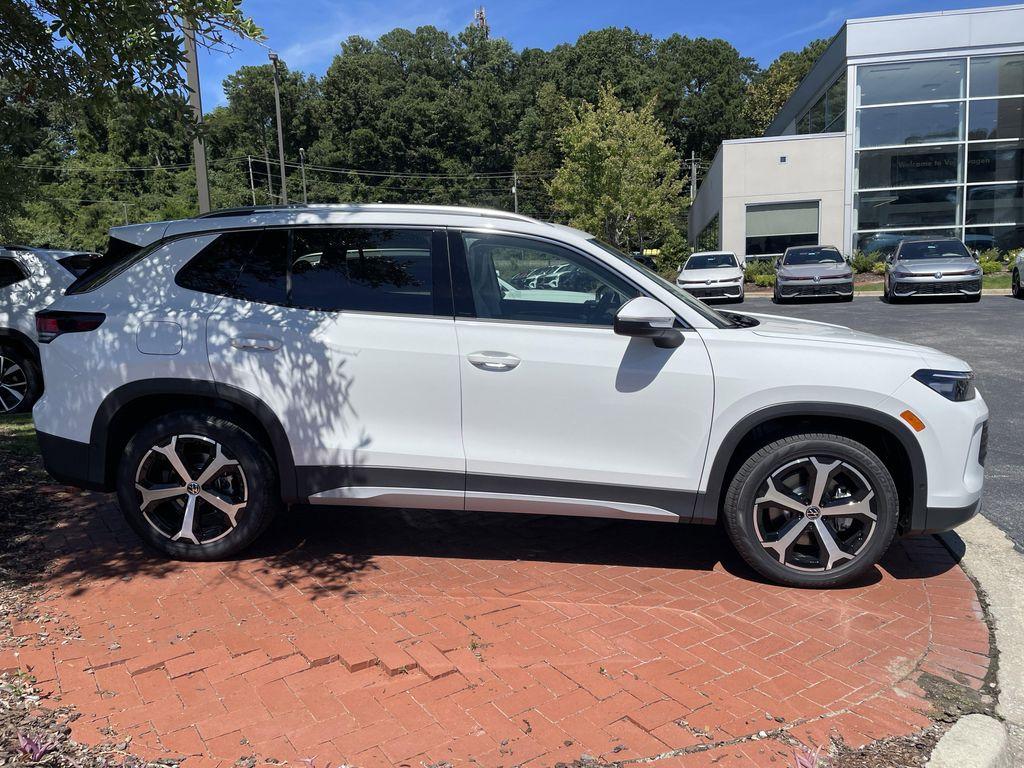 new 2025 Volkswagen Tiguan car, priced at $35,026