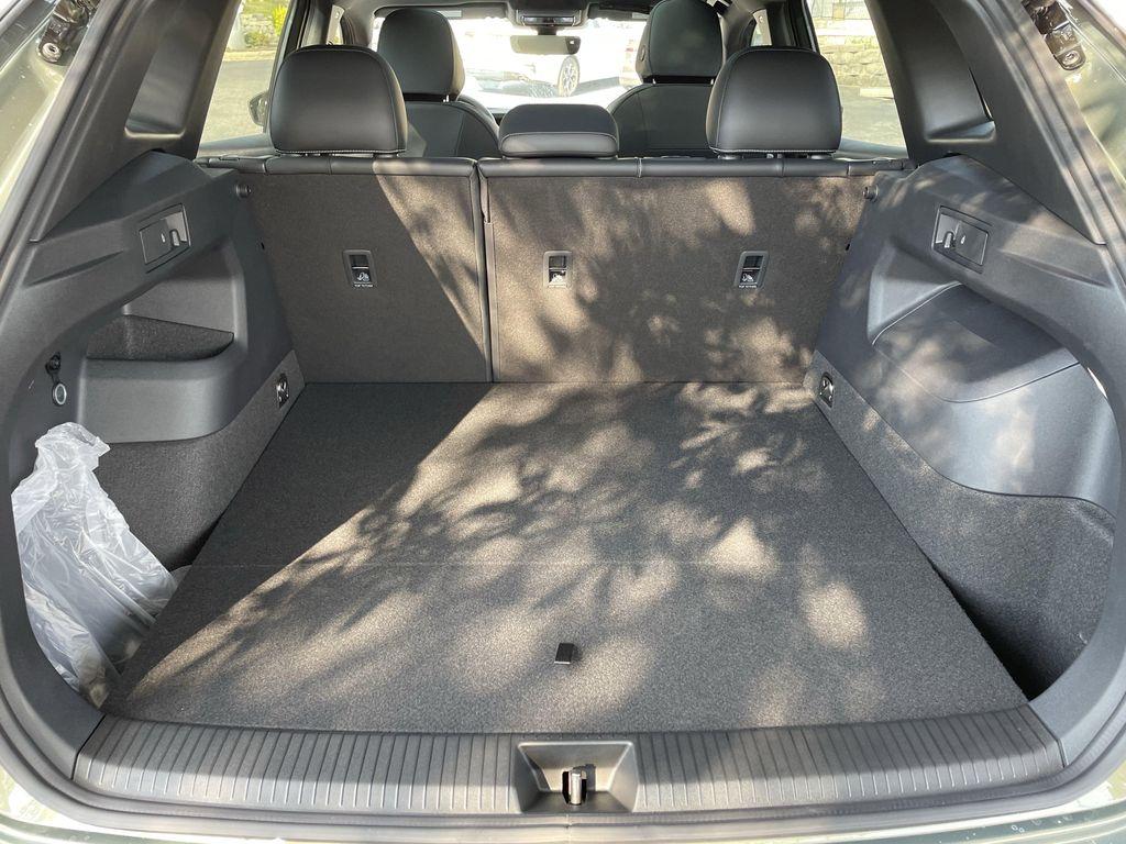new 2025 Volkswagen Tiguan car, priced at $36,558