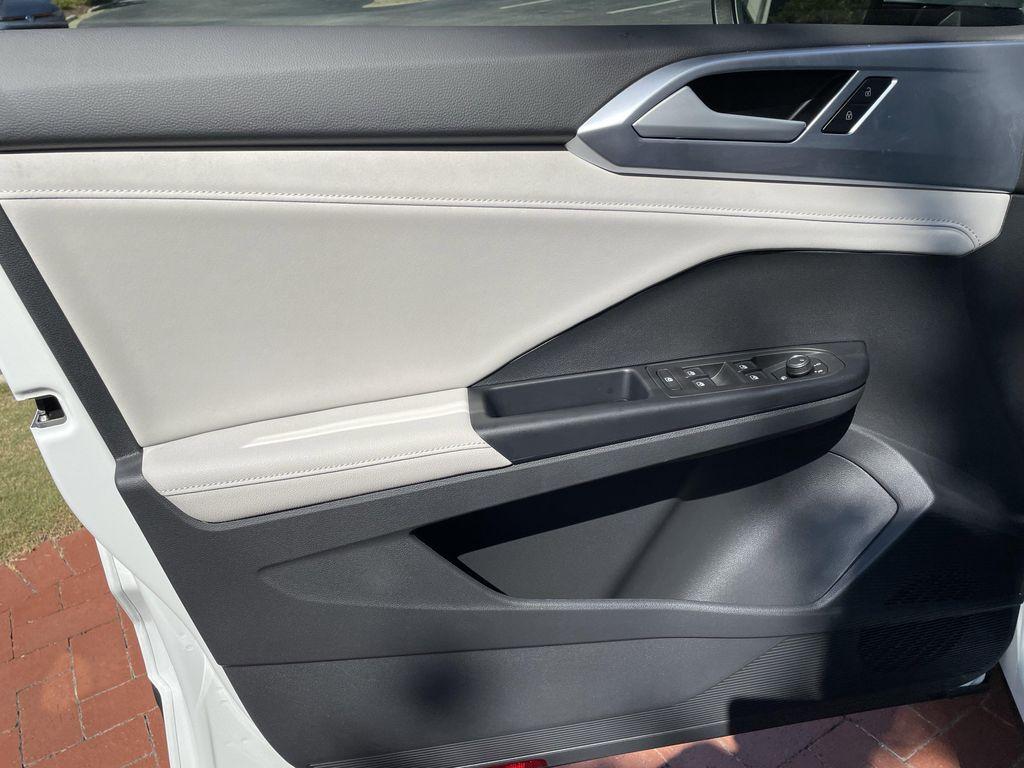 new 2025 Volkswagen Taos car, priced at $27,785