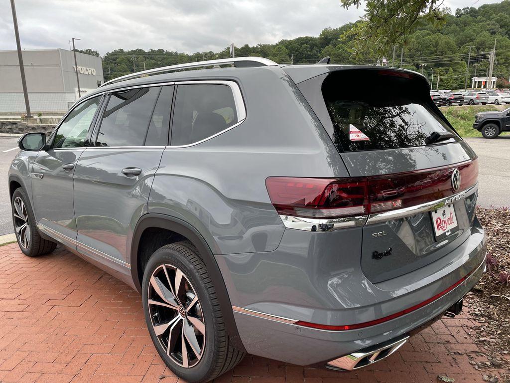new 2025 Volkswagen Atlas car, priced at $51,667