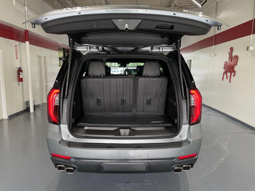 new 2025 GMC Yukon car, priced at $111,080