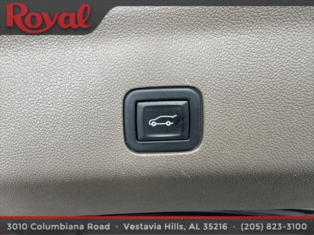 used 2021 GMC Yukon XL car, priced at $51,589