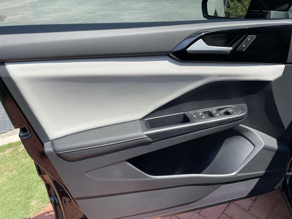 new 2025 Volkswagen Taos car, priced at $25,653