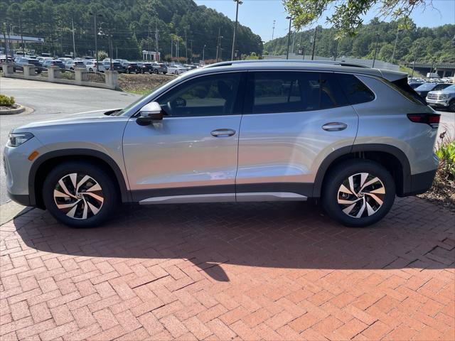 new 2025 Volkswagen Tiguan car, priced at $29,902