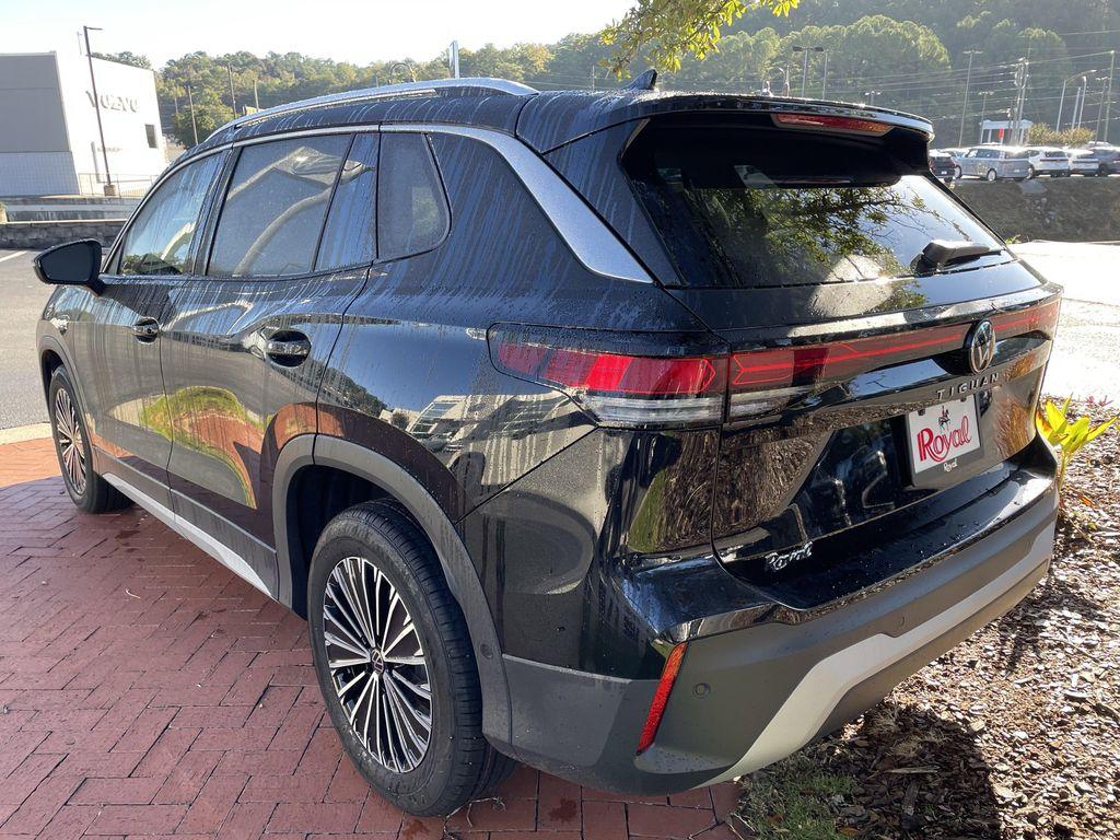 new 2025 Volkswagen Tiguan car, priced at $28,959