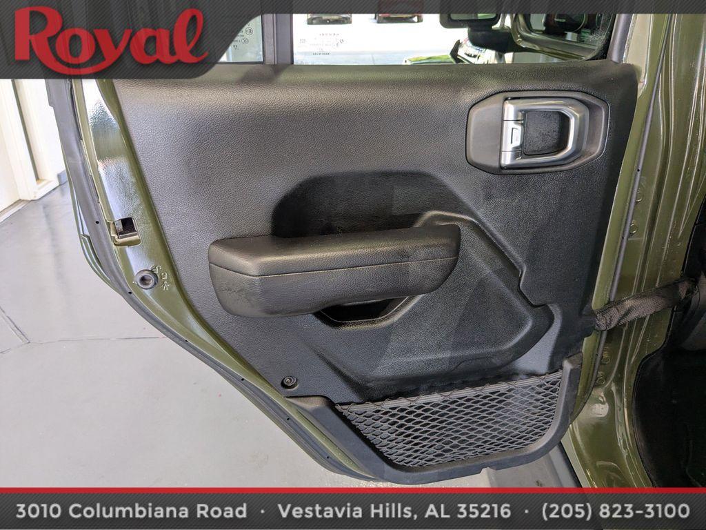 used 2021 Jeep Wrangler Unlimited car, priced at $35,987