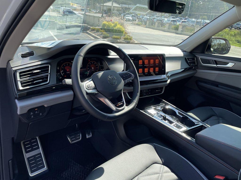 new 2026 Volkswagen Atlas car, priced at $48,633