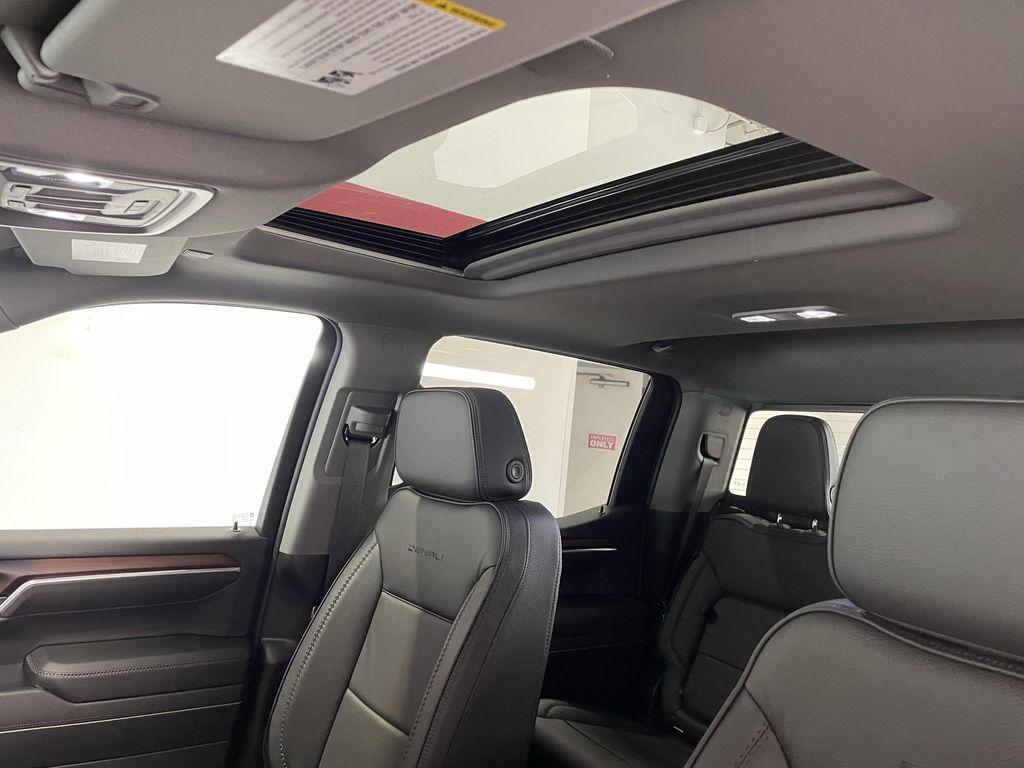 new 2026 GMC Sierra 1500 car, priced at $80,265