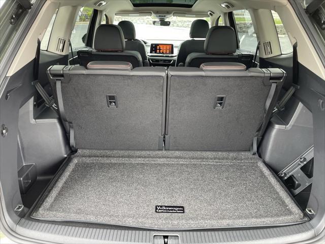new 2025 Volkswagen Atlas car, priced at $46,329