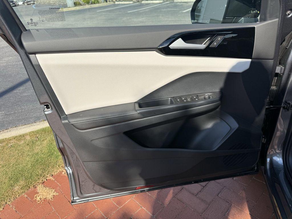 new 2025 Volkswagen Taos car, priced at $25,653