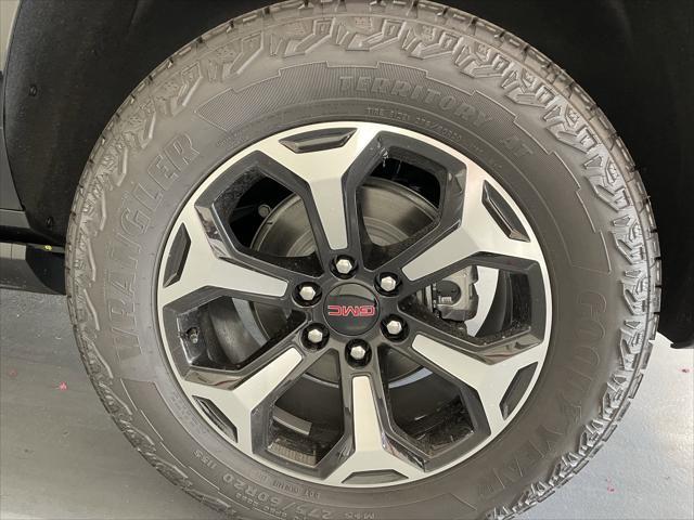 new 2025 GMC Yukon XL car, priced at $86,770