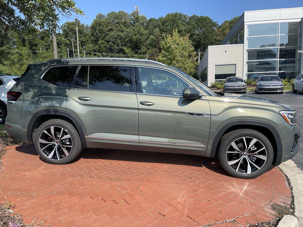 new 2026 Volkswagen Atlas car, priced at $54,992