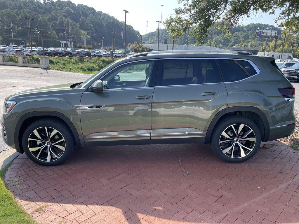 new 2026 Volkswagen Atlas car, priced at $54,992