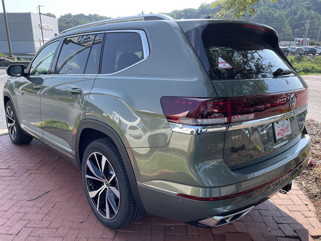 new 2026 Volkswagen Atlas car, priced at $54,992
