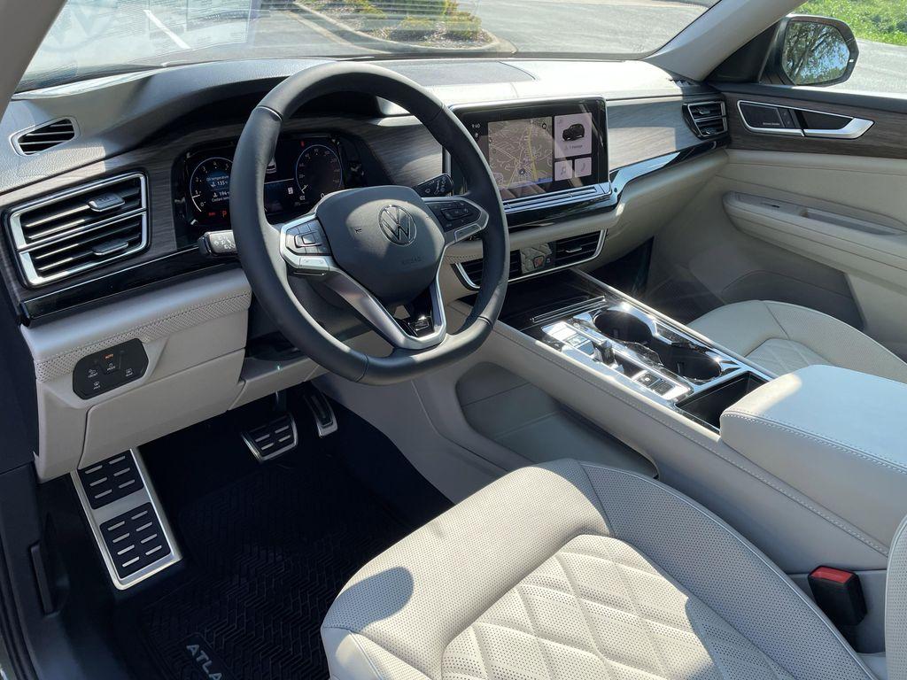new 2026 Volkswagen Atlas car, priced at $54,992