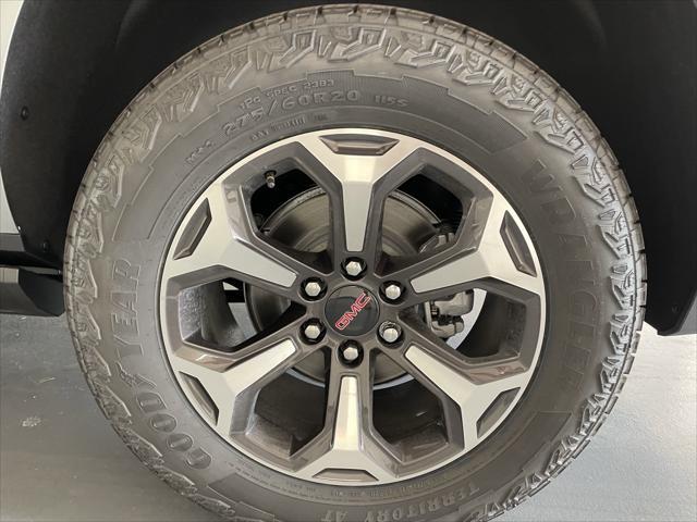 new 2025 GMC Yukon car, priced at $100,965