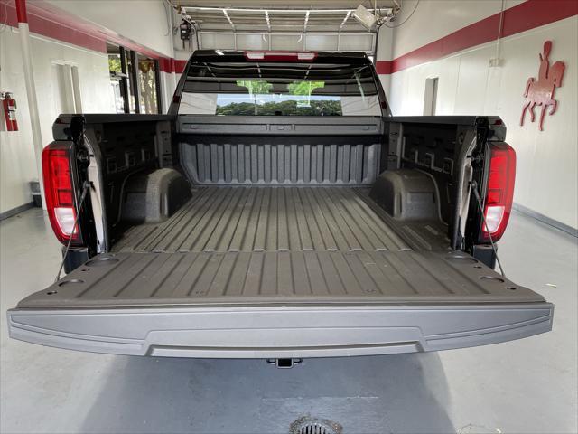 new 2025 GMC Sierra 1500 car, priced at $52,575
