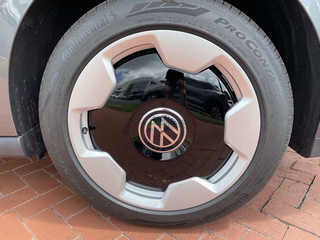 new 2025 Volkswagen ID. Buzz car, priced at $63,637