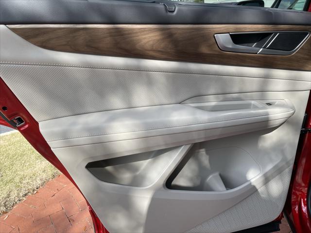 new 2025 Volkswagen Atlas car, priced at $41,783