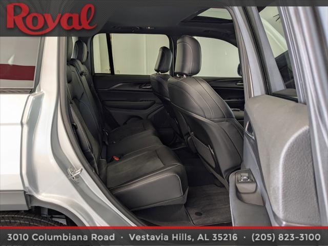 used 2025 Jeep Grand Cherokee car, priced at $41,721