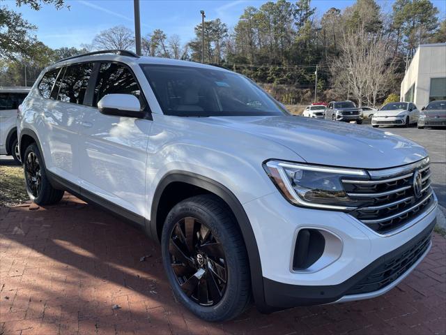 new 2025 Volkswagen Atlas car, priced at $41,877