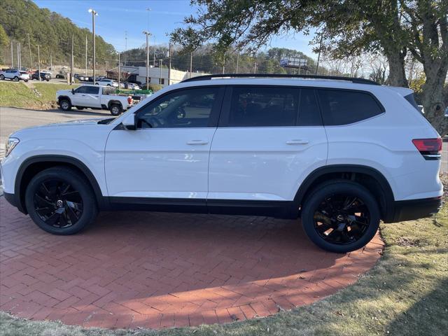 new 2025 Volkswagen Atlas car, priced at $41,877