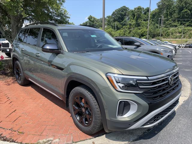 new 2025 Volkswagen Atlas car, priced at $46,904