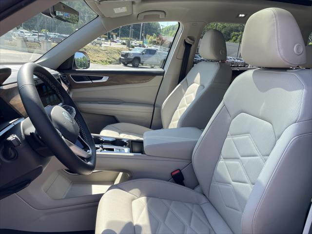 new 2025 Volkswagen Atlas car, priced at $42,366