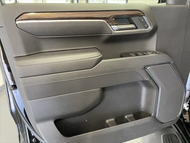 new 2025 GMC Sierra 1500 car, priced at $57,400