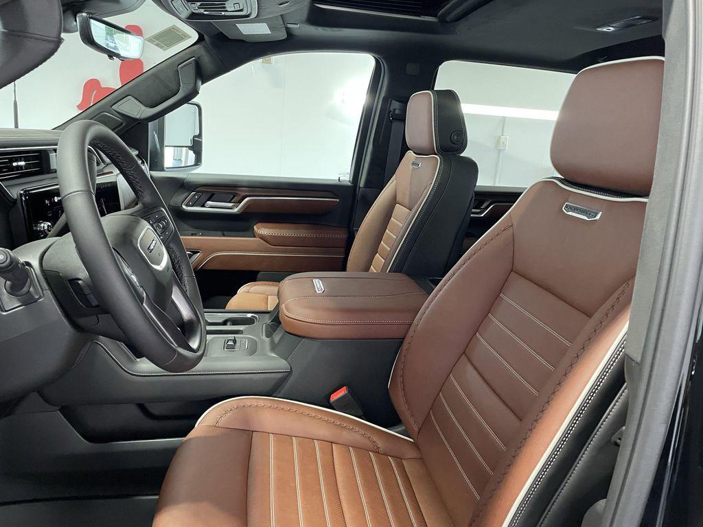 new 2025 GMC Sierra 2500 car, priced at $94,030