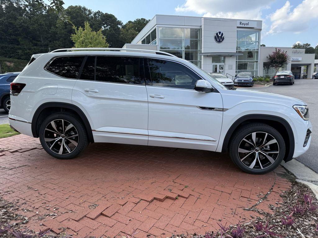 new 2026 Volkswagen Atlas car, priced at $54,831