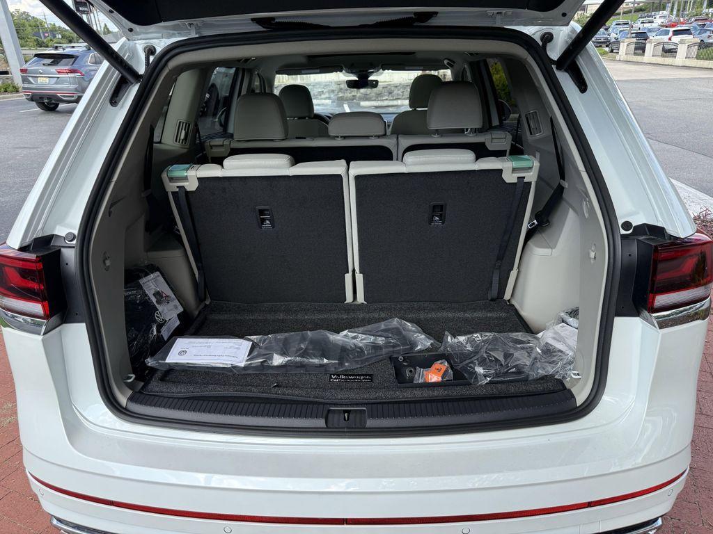 new 2026 Volkswagen Atlas car, priced at $54,831