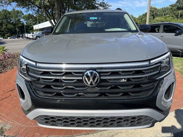 new 2024 Volkswagen Atlas car, priced at $45,038