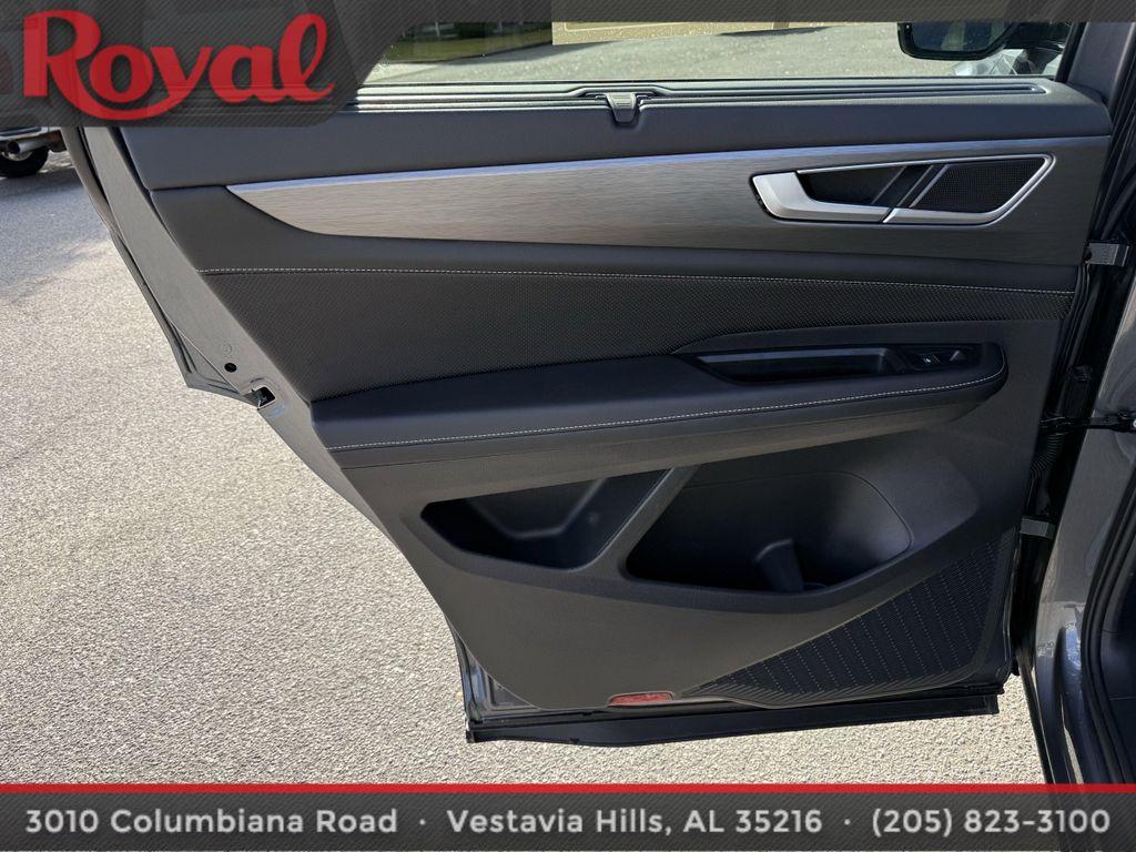 used 2024 Volkswagen Atlas Cross Sport car, priced at $33,450